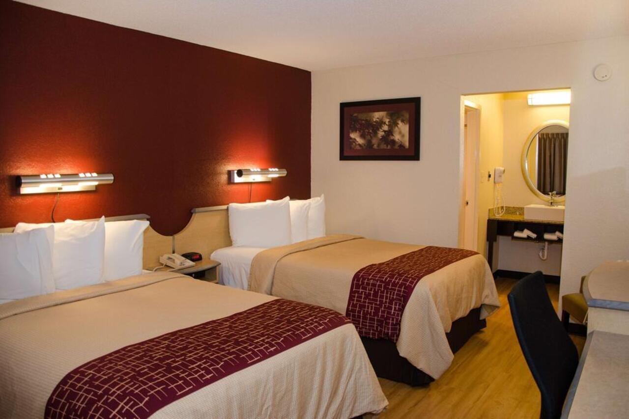 Red Roof Inn Williamsburg Extérieur photo